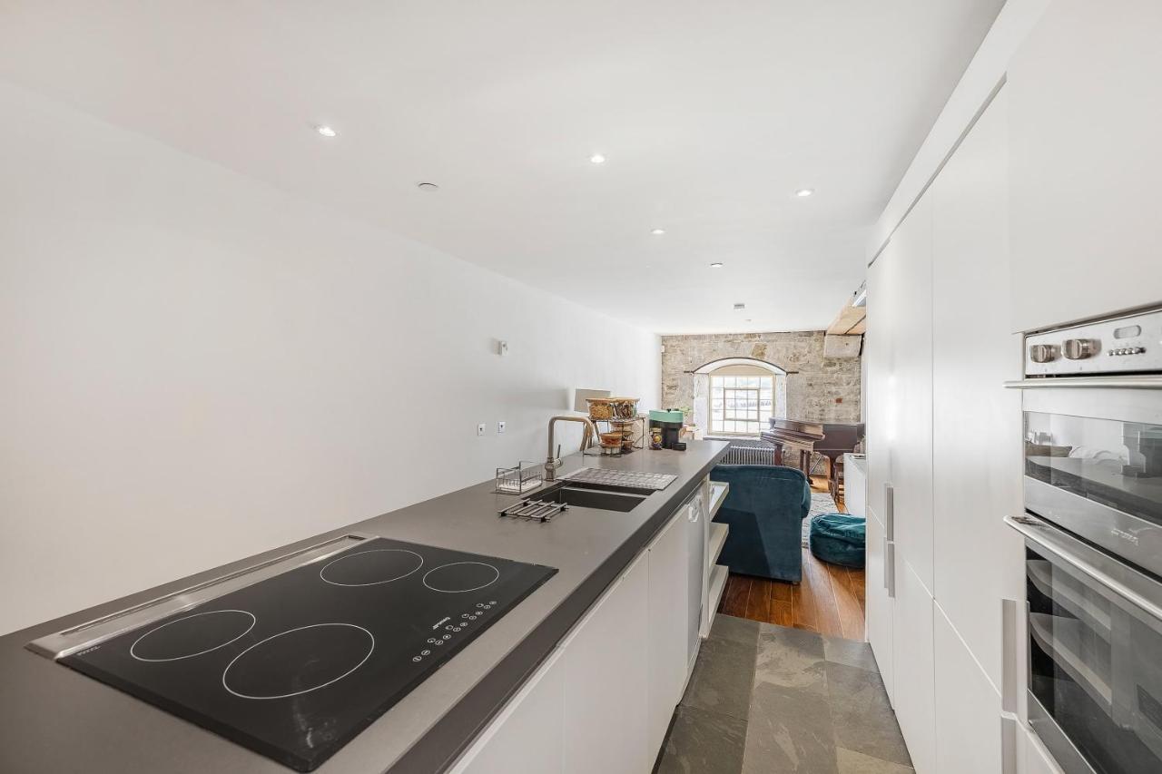 Luxury 2 Bed Apartment In Historic Royal William Yard 普里茅斯 外观 照片